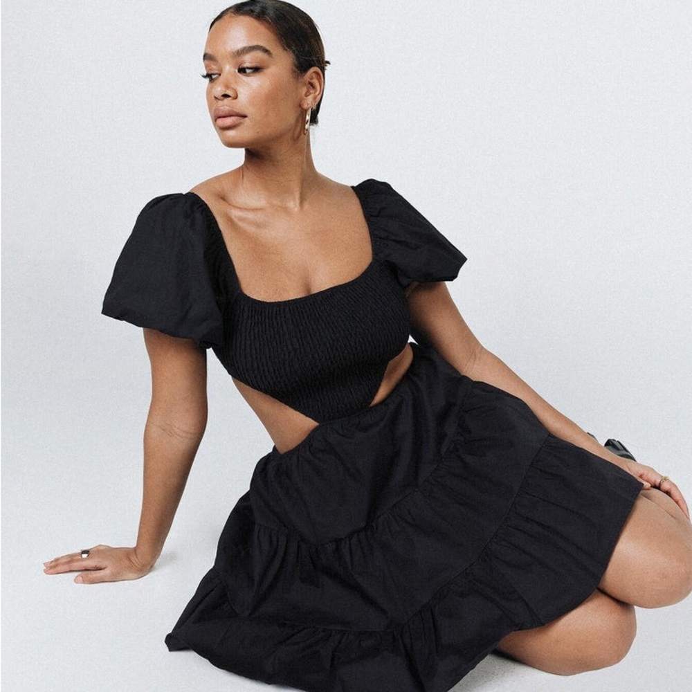 Elegant Black Cutout Women’s Puff Sleeve Dress Size S